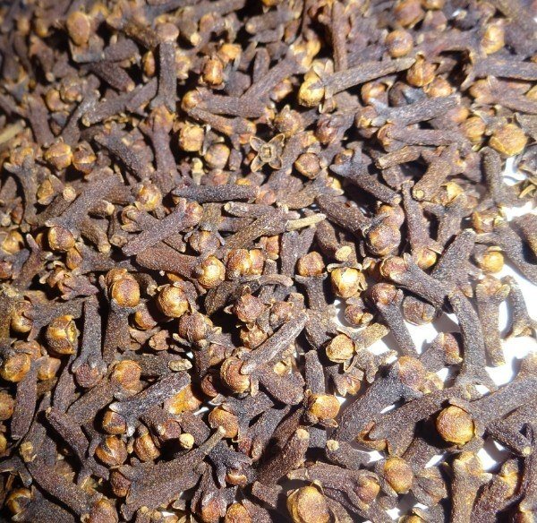 Cloves